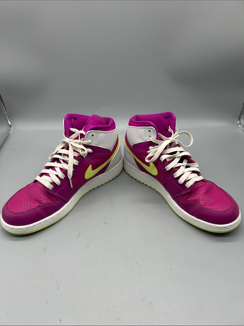 Nike Air Jordan 1 Retro High GG Size 6Y (Womens 7.5) Shoes Fuchsia Flash - Picture 7 of 7